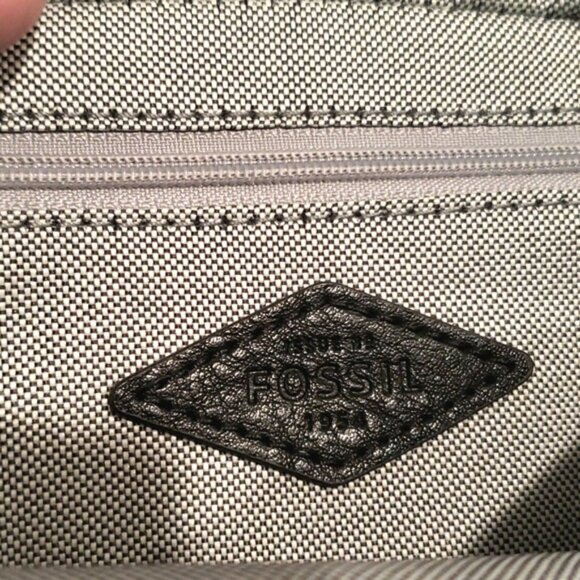 FOSSIL Billie Small Sling  / Crossbody Bag - Picture 16 of 16